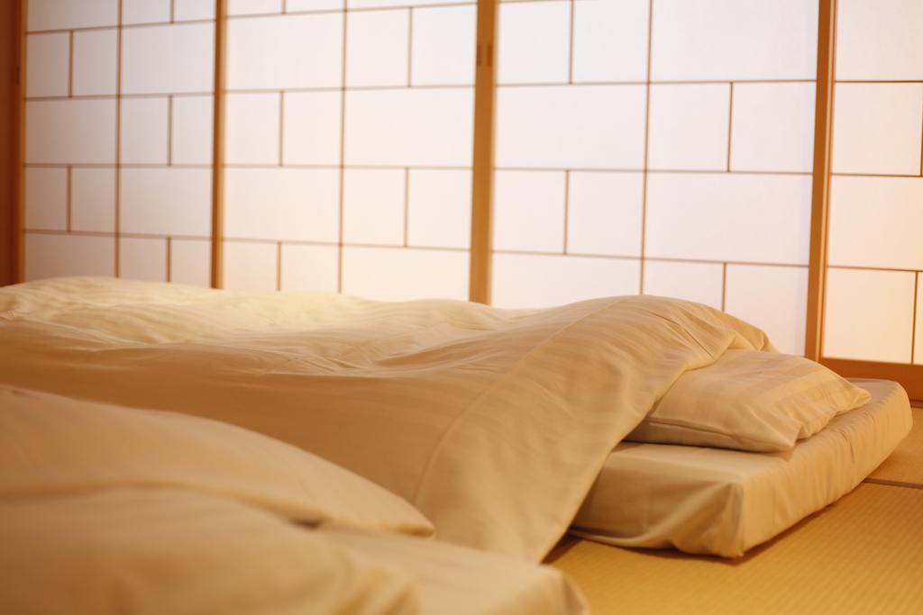 Yuraku Kinosaki Spa & Gardens Тоёока Номер фото