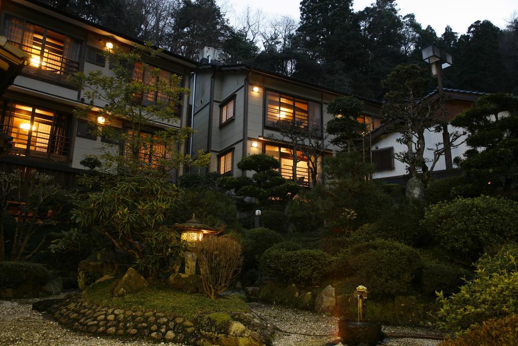 Yuraku Kinosaki Spa & Gardens Тоёока Экстерьер фото